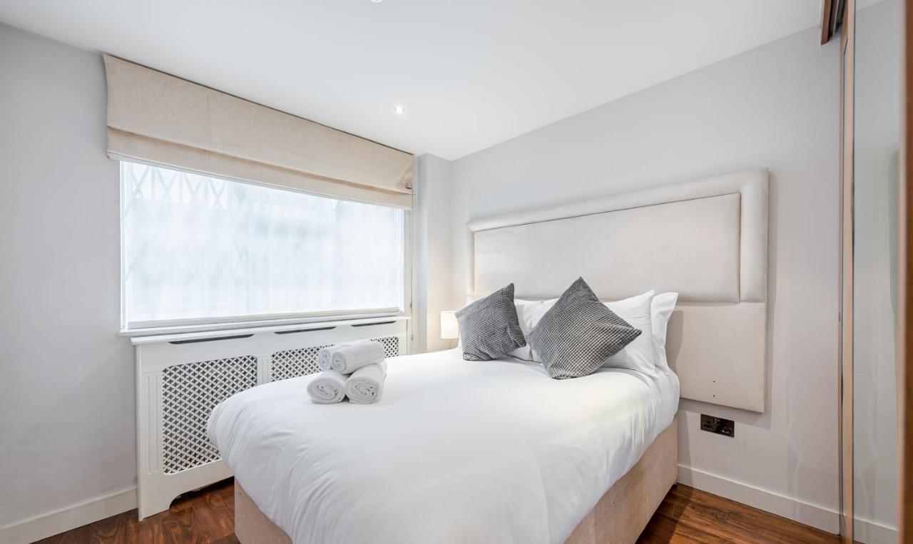 Elegant Ground Floor Apartment With Ac In Knightsbridge Steps Away From Harrods London Luaran gambar